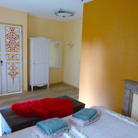 Chambres D'Hotes La Fougeraie Malvières Екстериор снимка