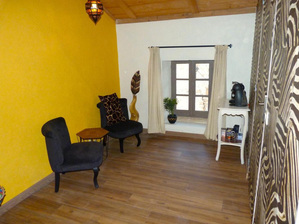 Chambres D'Hotes La Fougeraie Malvières Екстериор снимка
